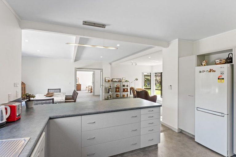 Photo of property in 35 Oriwa Crescent, Otaki, 5512