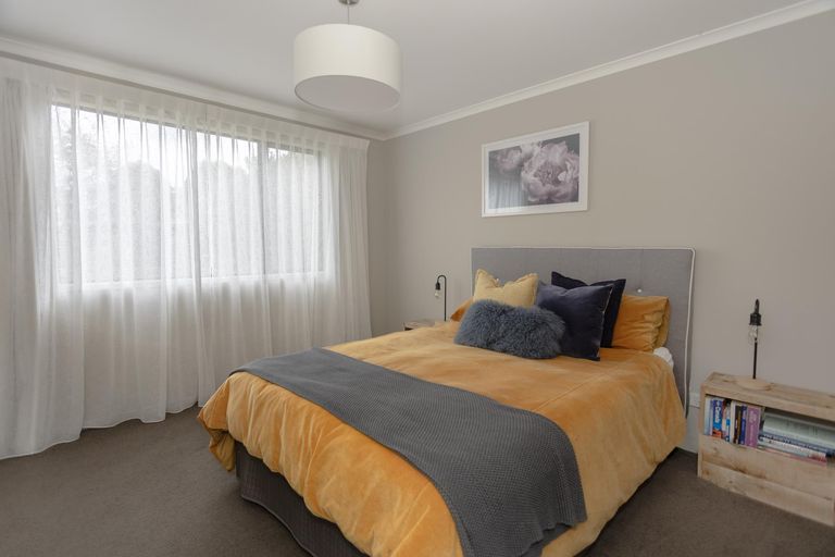 Photo of property in 94-98 Weston Road, Weston, Oamaru, 9401