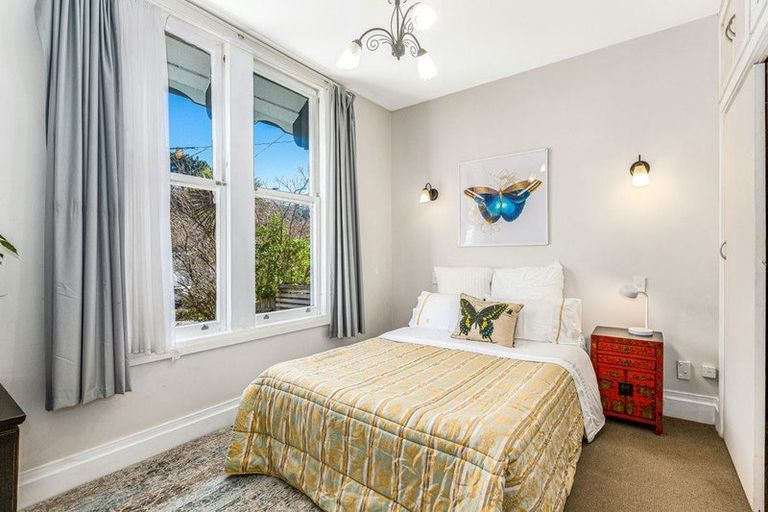 Photo of property in 19 Royal Street, Berhampore, Wellington, 6023