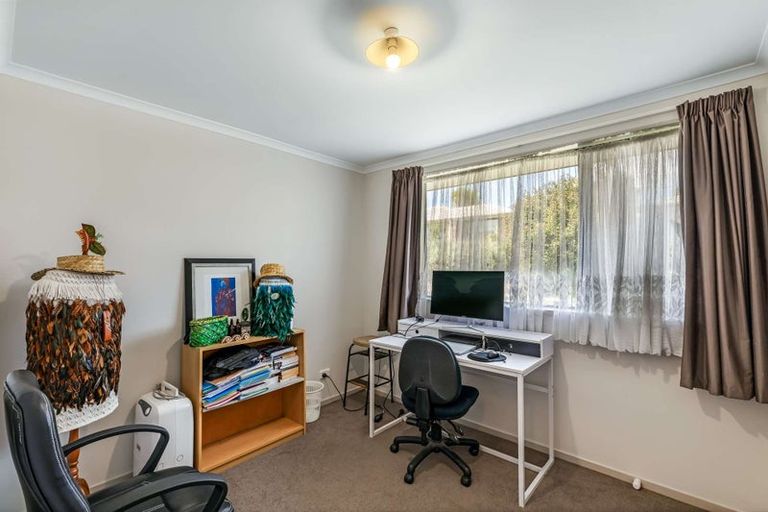 Photo of property in 169l Colwill Road, Massey, Auckland, 0614