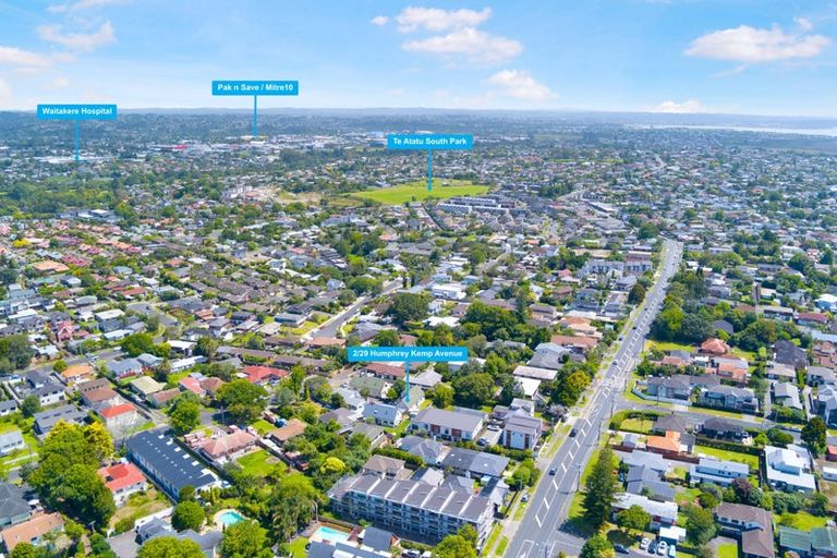Photo of property in 2/29 Humphrey Kemp Avenue, Henderson, Auckland, 0612