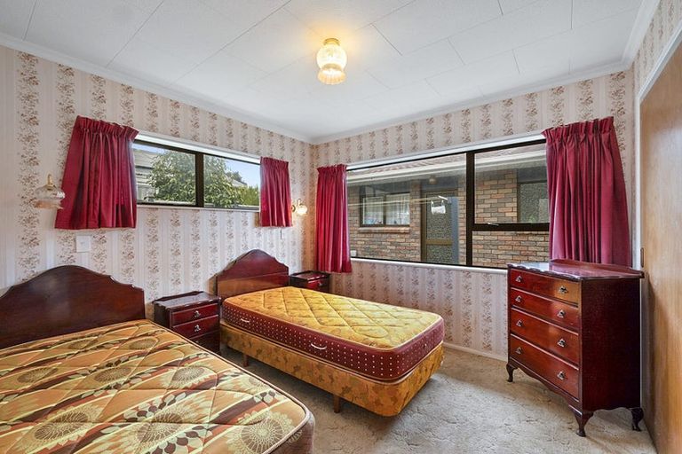 Photo of property in 13 Tukapa Street, Westown, New Plymouth, 4310