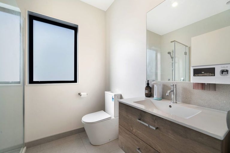 Photo of property in 18 Mata Road, Massey, Auckland, 0614