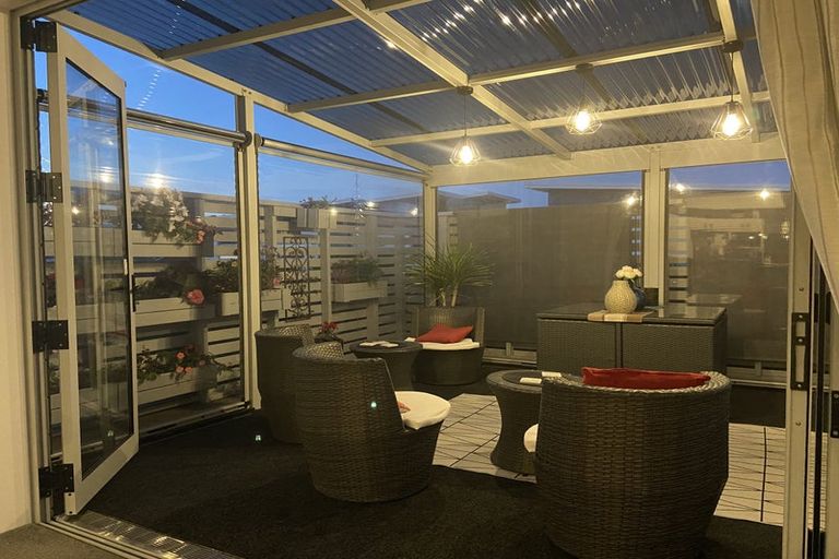 Photo of property in 16 Vanita Drive, Whitianga, 3510