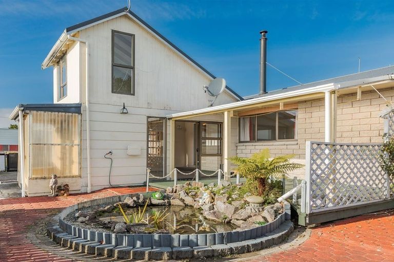 Photo of property in 111 Brougham Street, Westport, 7825