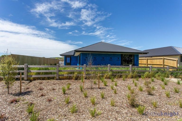 Photo of property in 10 Pitcaithly Street, Halswell, Christchurch, 8025