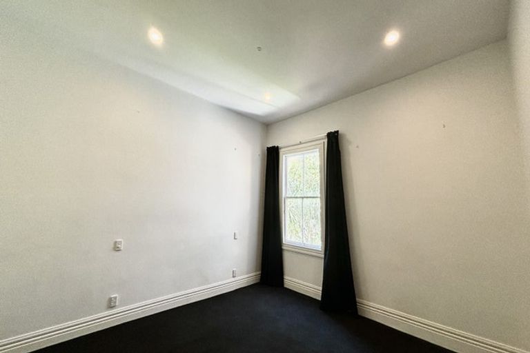 Photo of property in 129 Daniell Street, Newtown, Wellington, 6021