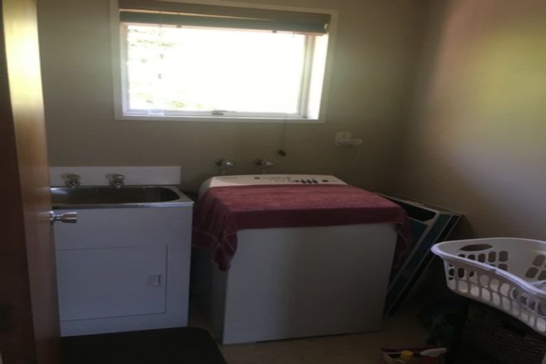 Photo of property in 19 Resolution Place, Bryndwr, Christchurch, 8053