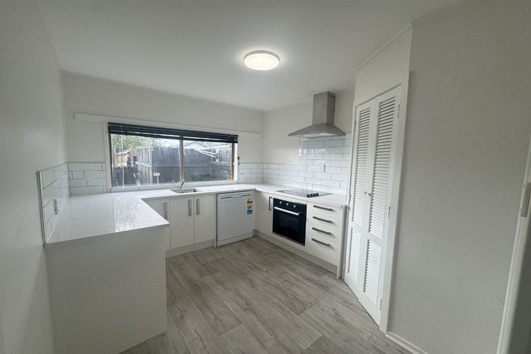 Photo of property in 2/9c Jellicoe Road, Manurewa, Auckland, 2102