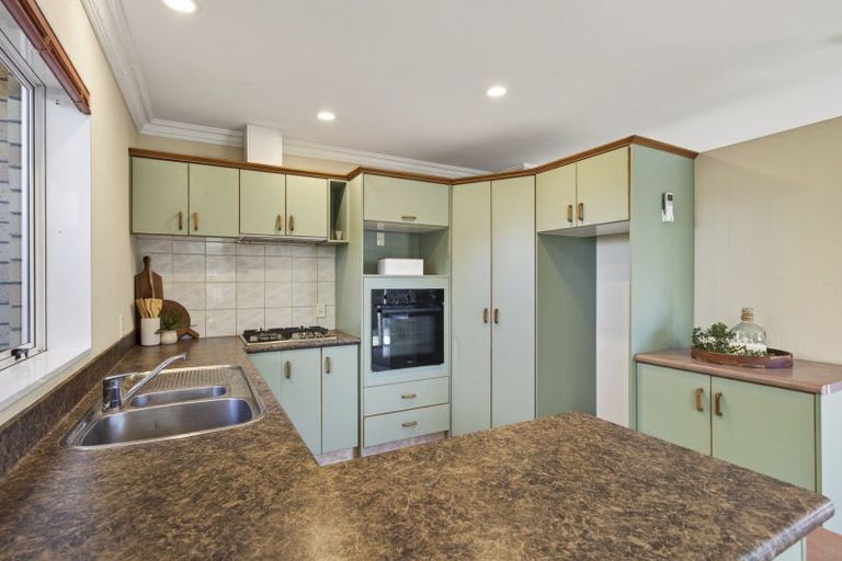 Photo of property in 3/20 Kellyville Heights, Merrilands, New Plymouth, 4312