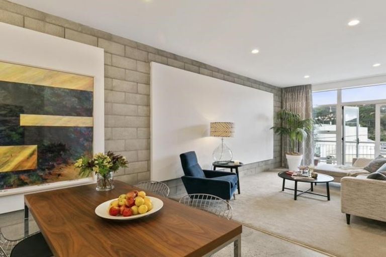 Photo of property in Mondrian Townhouses, 4/24 Hanson Street, Mount Cook, Wellington, 6021