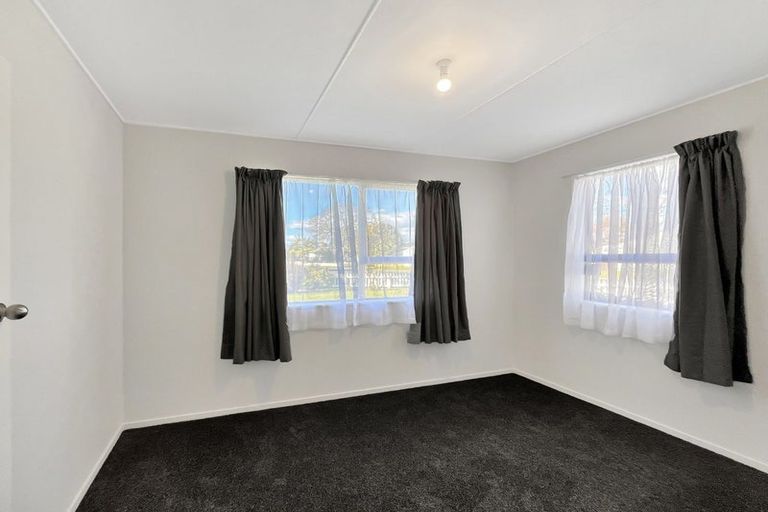 Photo of property in 80 Diaz Drive, Flaxmere, Hastings, 4120