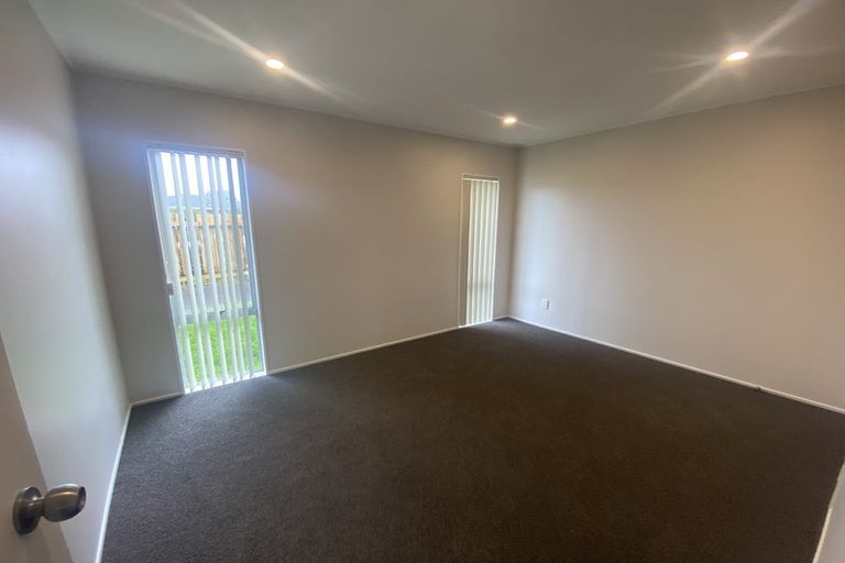 Photo of property in 2/16 Bingara Place, Favona, Auckland, 2024