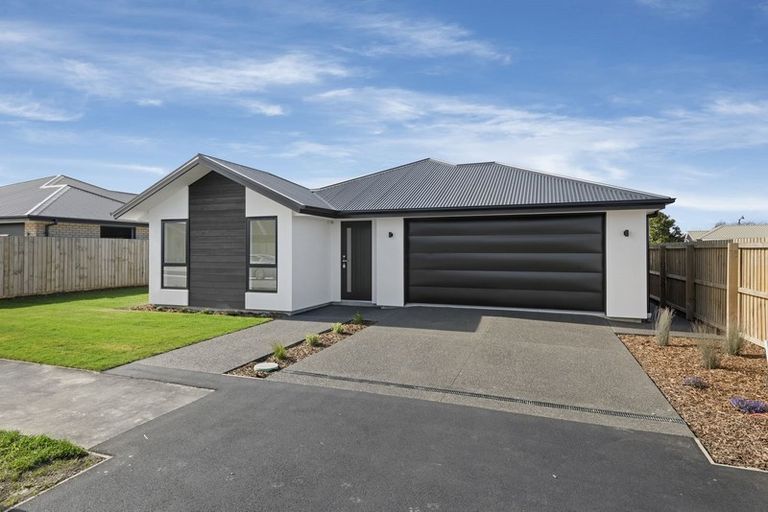 Photo of property in 3a Marvell Lane, Rolleston, 7614