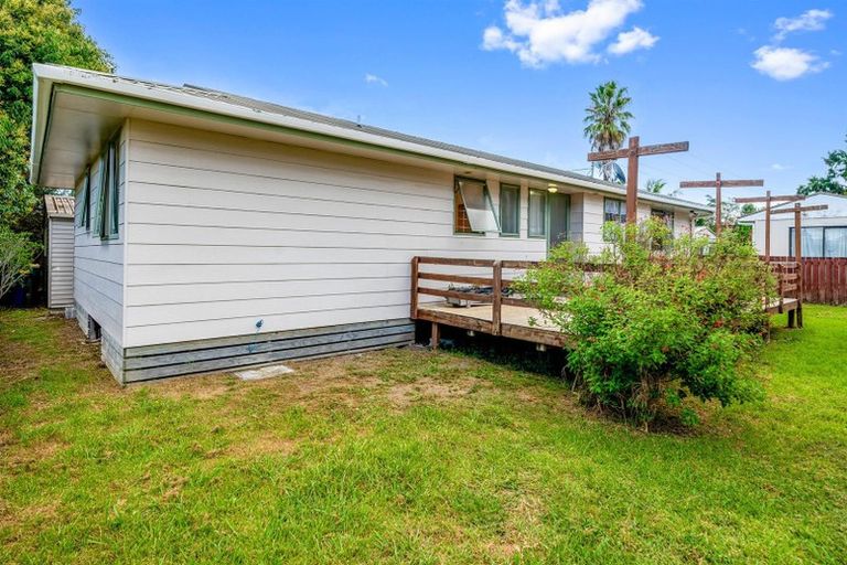 Photo of property in 11a Keeling Road, Henderson, Auckland, 0612