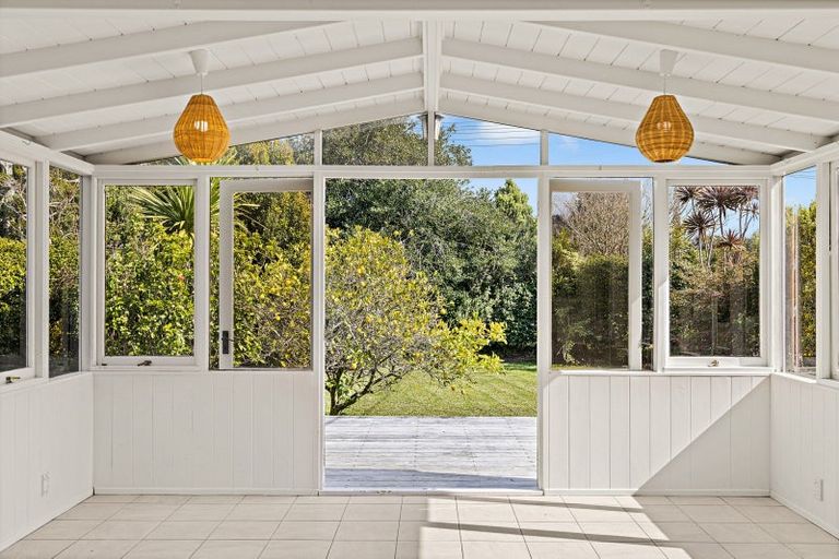 Photo of property in 30 Point Wells Road, Point Wells, Warkworth, 0986