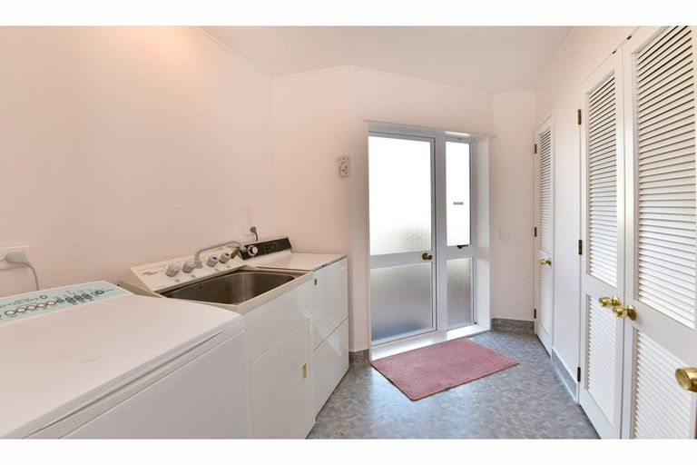 Photo of property in 3 Settlers Grove, Orewa, 0931