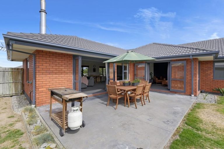 Photo of property in 108 Lowes Road, Rolleston, 7614