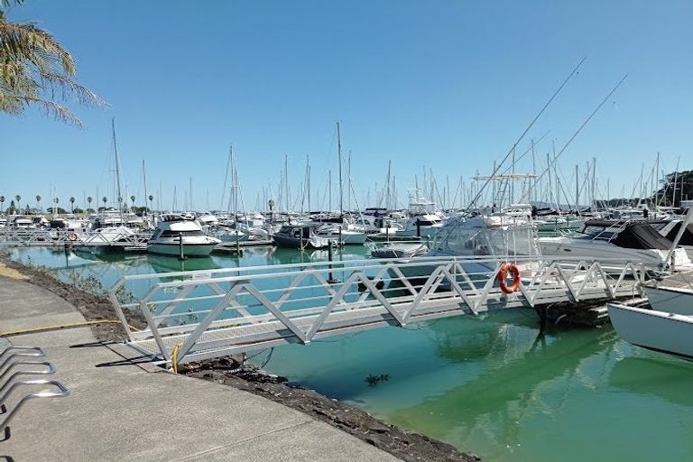 Photo of property in 34 Third View Avenue, Beachlands, Auckland, 2018