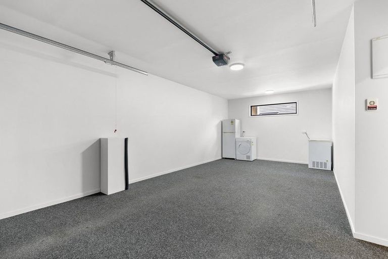 Photo of property in 14e Clinton Street, Fitzroy, New Plymouth, 4312