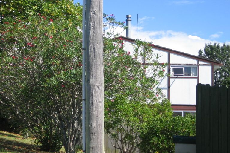 Photo of property in 44 Kohekohe Street, New Lynn, Auckland, 0600