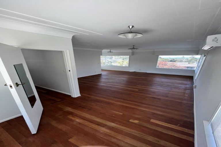 Photo of property in 4 Ramsgate Terrace, Mairangi Bay, Auckland, 0630