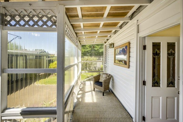 Photo of property in 1209 Caroline Road, Mayfair, Hastings, 4122