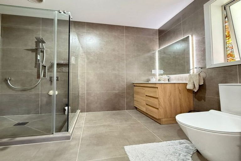 Photo of property in 31b Hill Crescent, Papakura, 2110