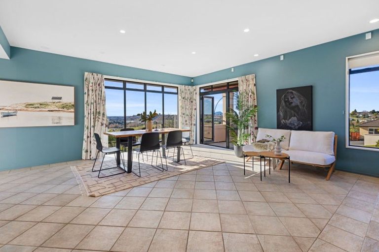 Photo of property in 9 Sterling Gate Drive, Bethlehem, Tauranga, 3110