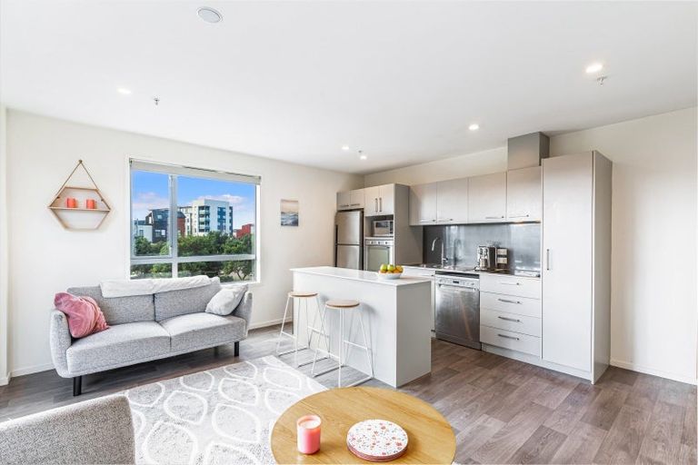 Photo of property in 101/160a Hobsonville Point Road, Hobsonville, Auckland, 0616