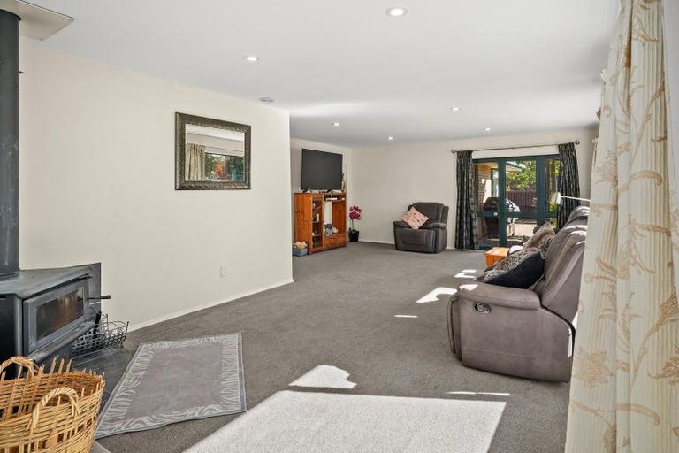Photo of property in 279 School Road, West Eyreton, Rangiora, 7475