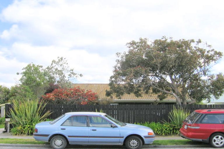 Photo of property in 644b Papamoa Beach Road, Papamoa Beach, Papamoa, 3118