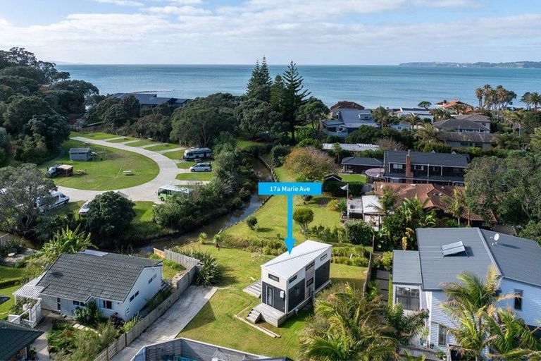 Photo of property in 17a Marie Avenue, Red Beach, 0932