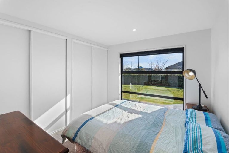 Photo of property in 15 Genoa Avenue, Rolleston, 7614