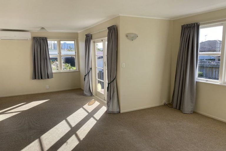 Photo of property in 39 Weiti Road, Orewa, 0931