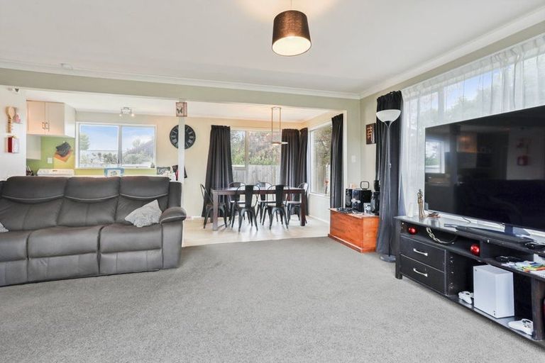 Photo of property in 31 Geddis Street, Rangiora, 7400