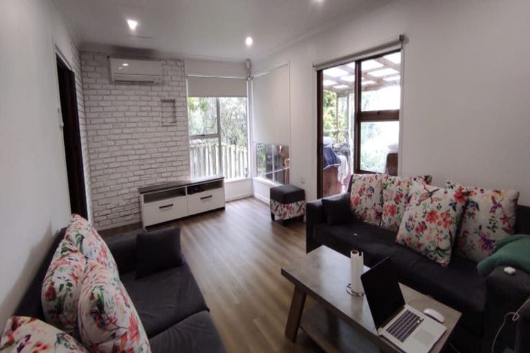 Photo of property in 53 Terra Nova Street, Glen Eden, Auckland, 0602