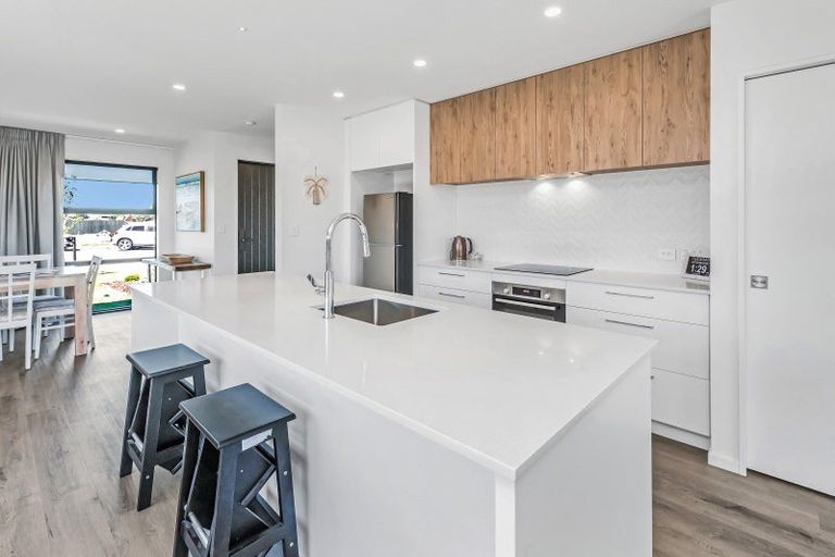 Photo of property in 9 Piwakawaka Place, Leeston, 7632