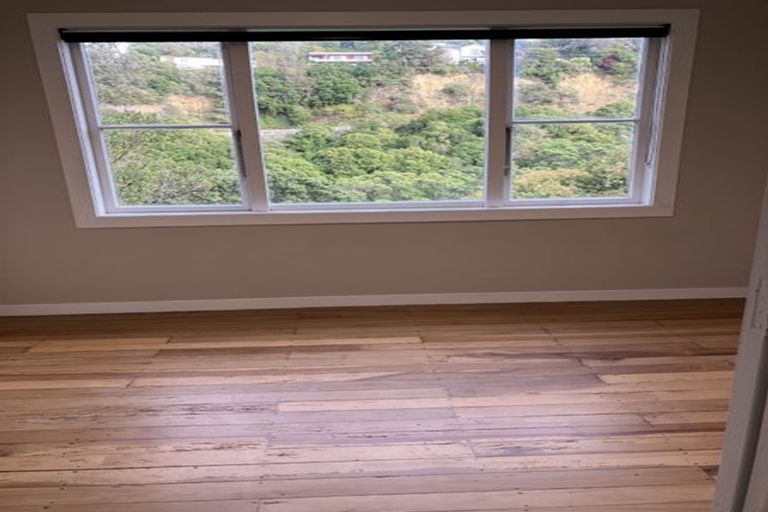 Photo of property in 38 Chaytor Street, Northland, Wellington, 6012