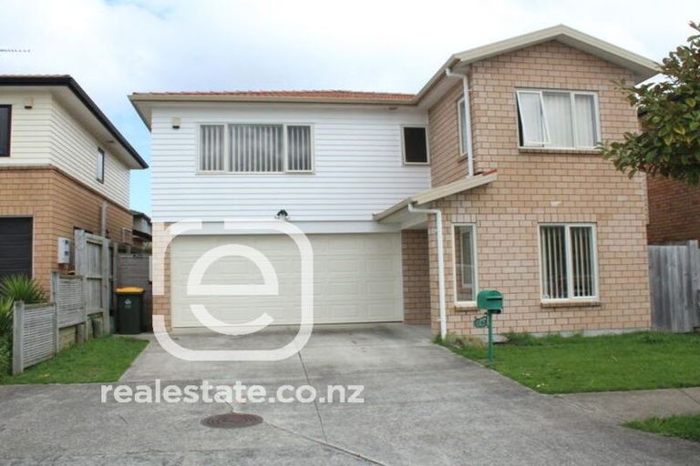 Photo of property in 28 Maypark Crescent, Flat Bush, Auckland, 2016