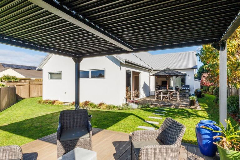 Photo of property in 5 Heritage Place, Terrace End, Palmerston North, 4410