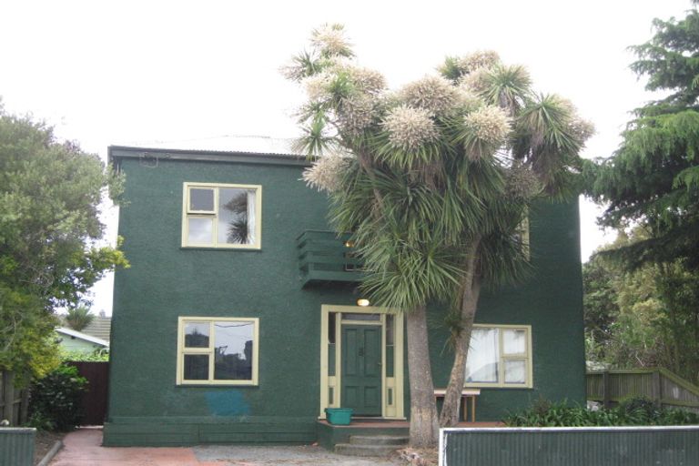 Photo of property in 43 Harvey Terrace, Richmond, Christchurch, 8013