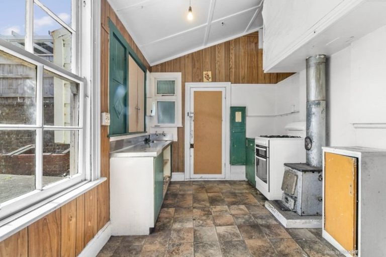 Photo of property in 117 Constable Street, Newtown, Wellington, 6021