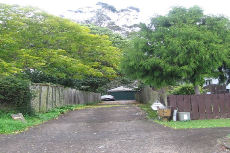 Photo of property in 1/12 Kakapo Place, Papatoetoe, Auckland, 2025