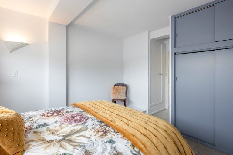 Photo of property in 22/4f Claremont Grove, Mount Victoria, Wellington, 6011