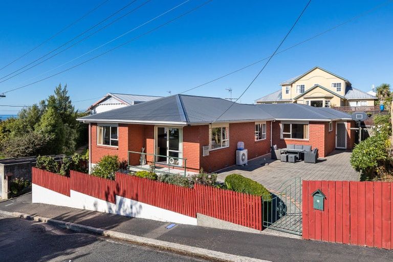 Photo of property in 31 Durham Street, Mornington, Dunedin, 9011