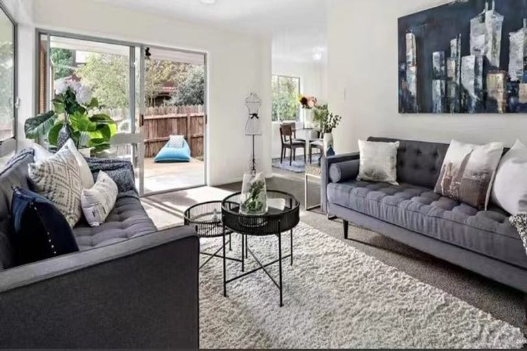 Photo of property in 1/6 Mission View Drive, Northpark, Auckland, 2013
