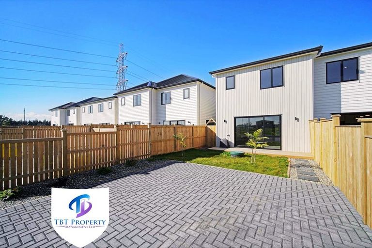 Photo of property in 7 Peara Lane, Karaka, 2113