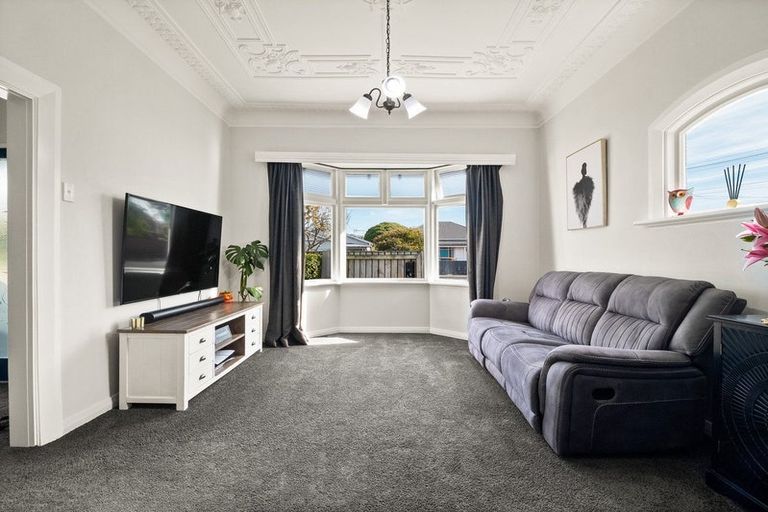 Photo of property in 21 Hargest Crescent, Saint Kilda, Dunedin, 9012