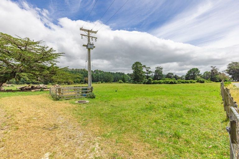 Photo of property in State Highway 2, Eketahuna, 4900
